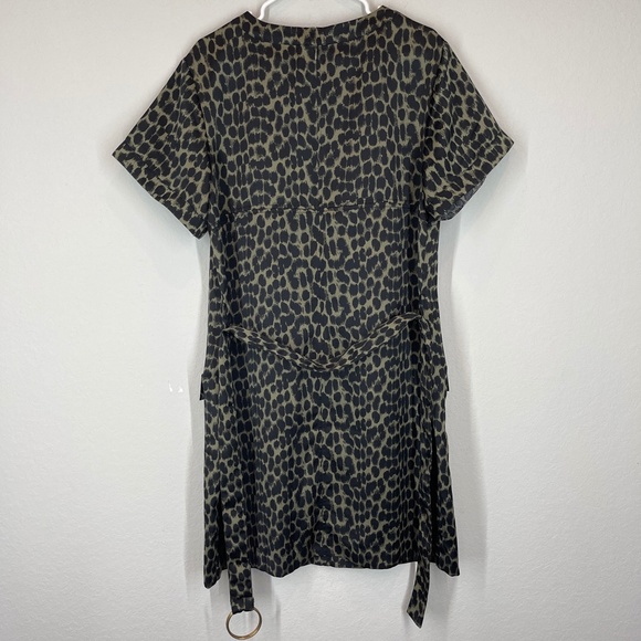 Banana Republic Short Sleeve Leopard Print Utility Sheath Dress - Picture 8 of 16